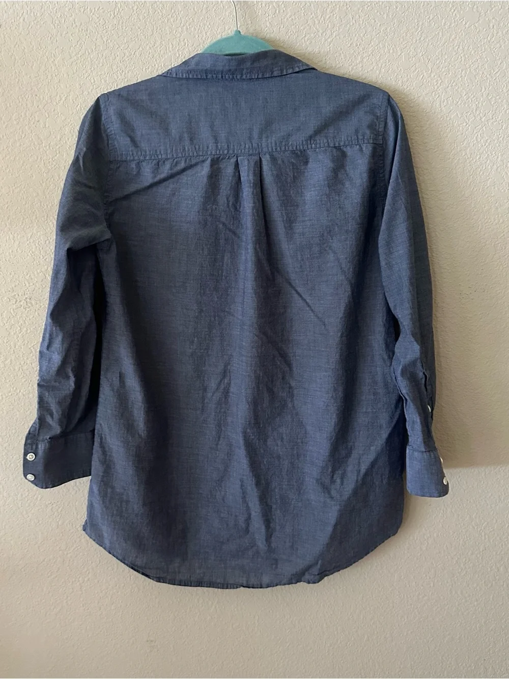 J. Crew Women’s Chambray Button-Up Top in Denim Blue 100% Cotton M/P